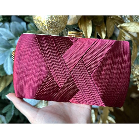 Cross Front Evening Clutch Bag, Wedding Clutch, Prom Clutch, Tassel Clutch Bag - Picture 2 of 7